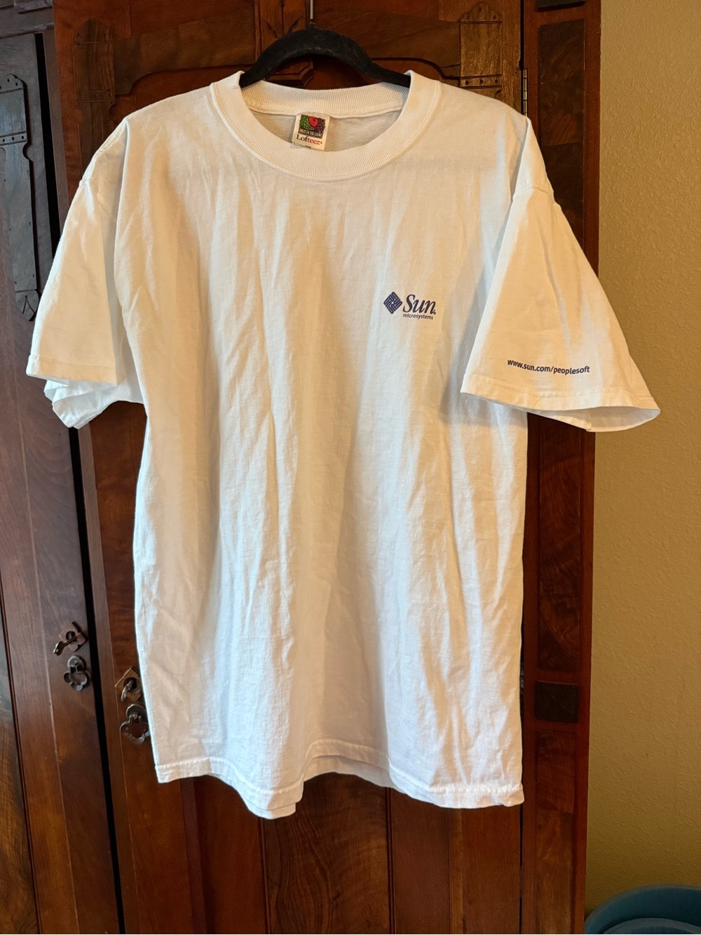 Vintage Sun Microsystems White Short Sleeve Tee with Sun Logo